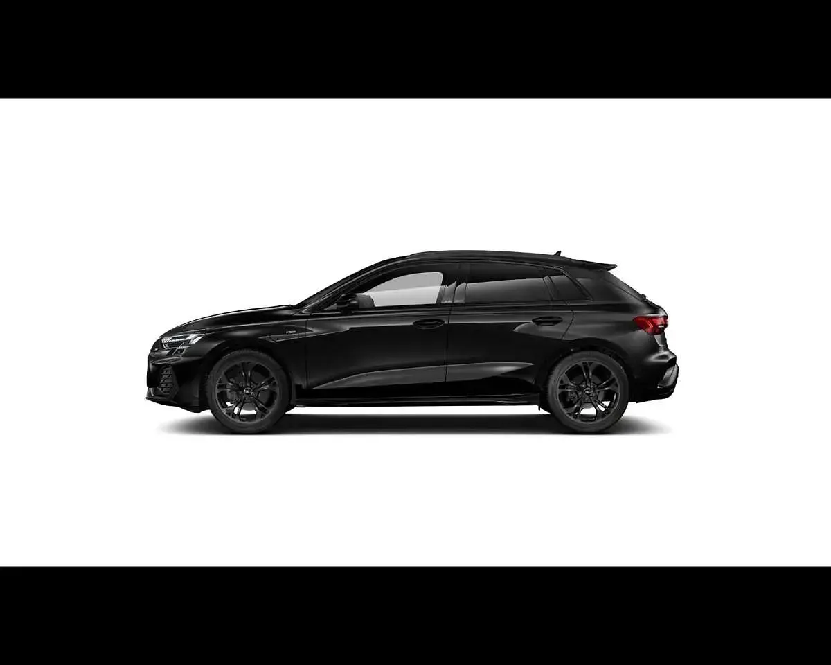 Nuova Audi A3 S-Line 150 CV (110 kW) 2026 Nero mito metallizzato Berlina