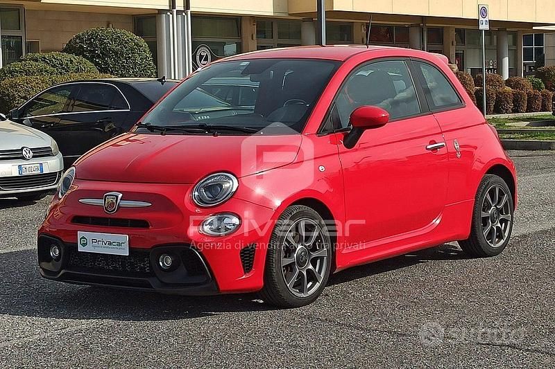 Usata Abarth 595 145 CV (106 kW) 2019 Rosso Utilitaria