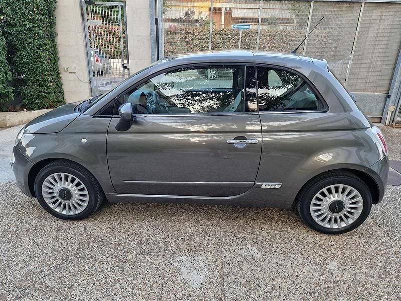 Usata Fiat 500 Lounge 75 CV (55 kW) 2010 Grigio Utilitaria