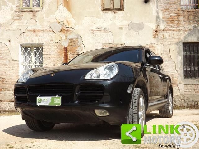 Usata Porsche Cayenne 250 CV (183 kW) 2004 Nero SUV