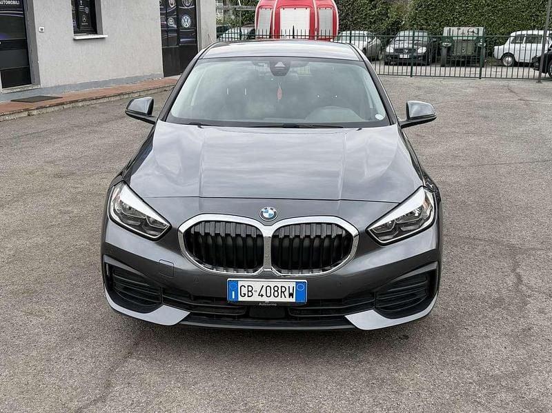 Usata BMW 116 Advantage 116 CV (85 kW) 2020 Grigio Utilitaria
