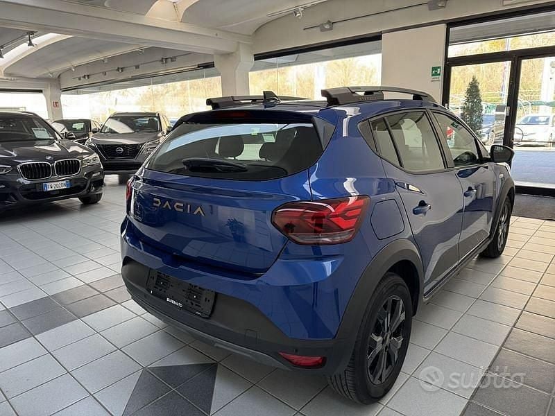 Usata Dacia Sandero Extreme 101 CV (74 kW) 2025 Blu Berlina