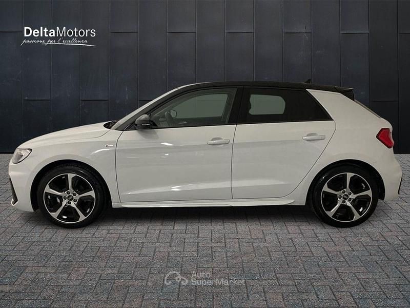 Usata Audi A1 Sportback Ambiente 95 CV (69 kW) 2022 Bianco Utilitaria