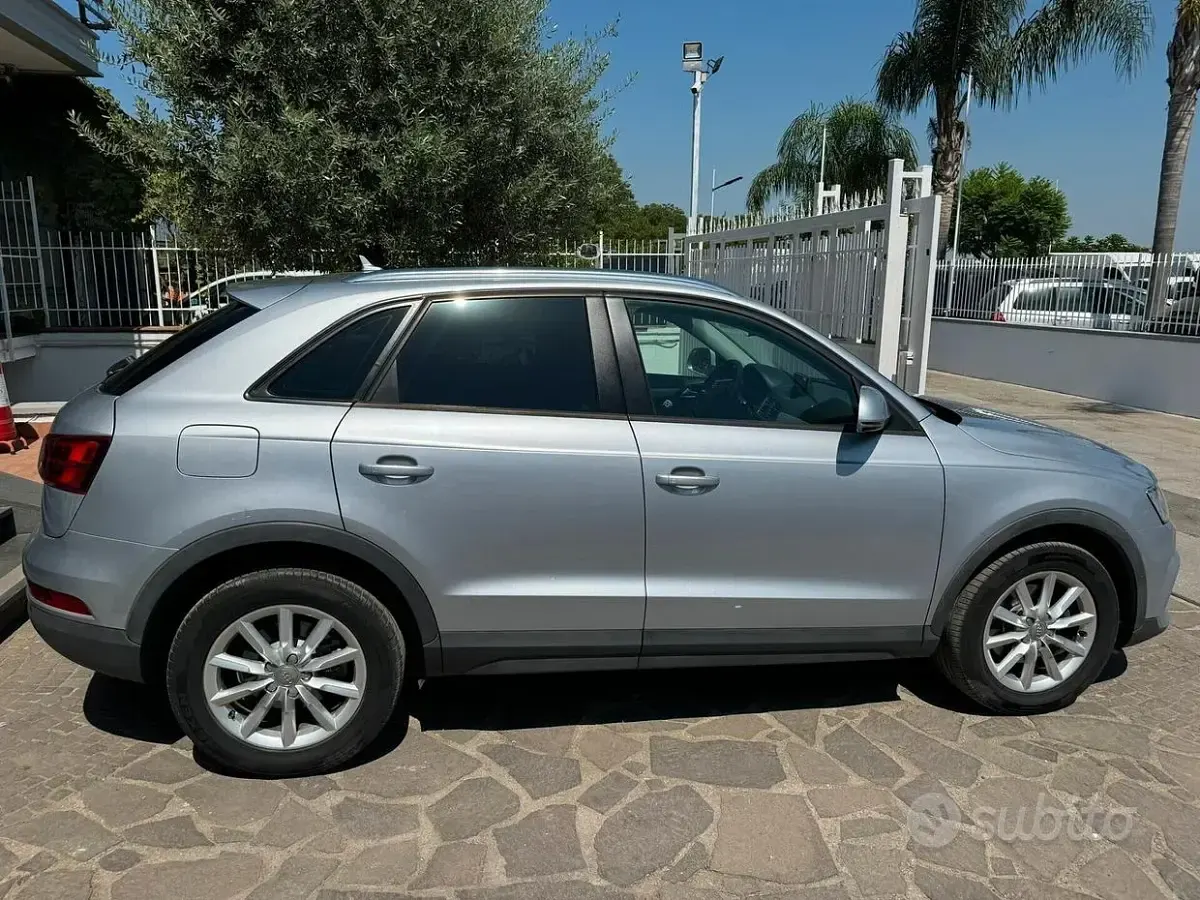 Usata Audi Q3 Business 150 CV (110 kW) 2017 Grigio SUV
