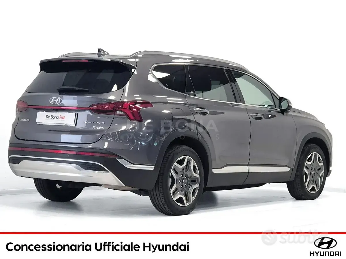 Usata Hyundai Santa Fe 180 CV (132 kW) 2023 Grigio SUV