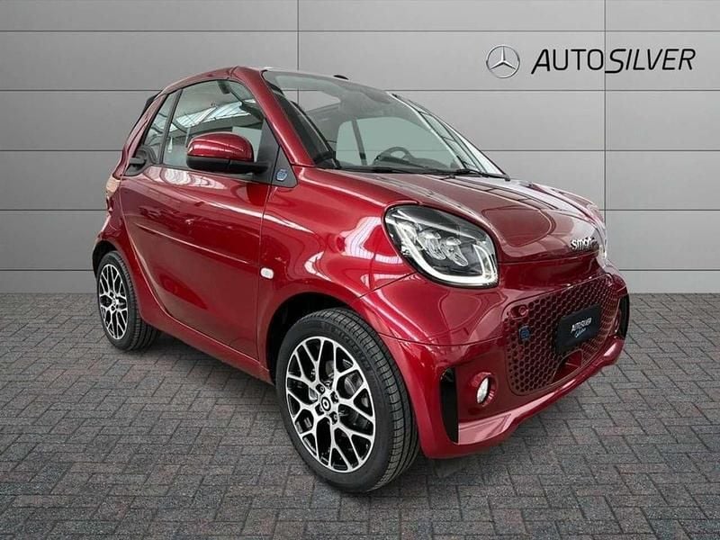 Usata Smart ForTwo Coupé Prime 41 kW (56 CV) 2024 Rosso Cabrio