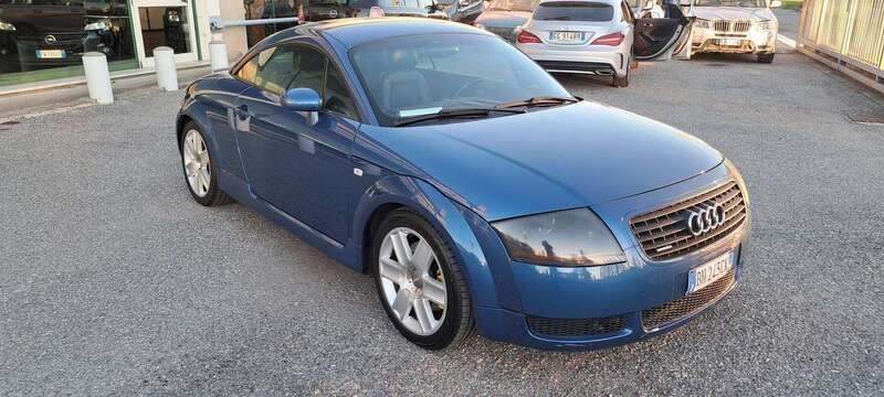 Usata Audi TT 179 CV (131 kW) 2000 Blu/azzurro Coupé