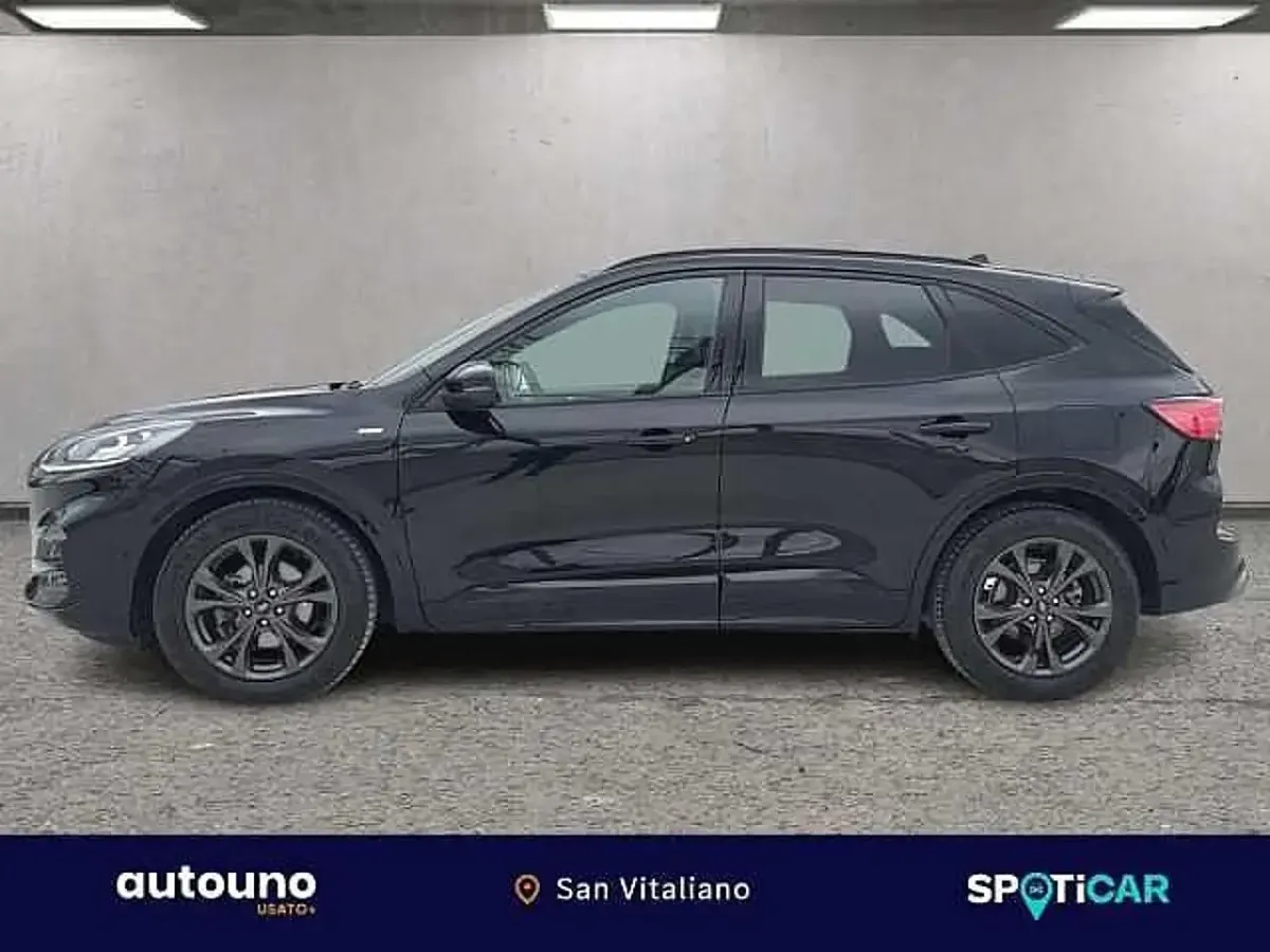 Usata Ford Kuga ST-Line X 120 CV (88 kW) 2022 Nero SUV