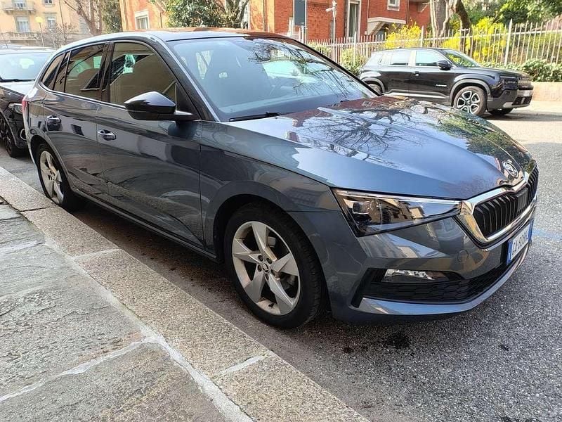 Usata Skoda Scala Sport 150 CV (110 kW) 2020 Grigio Utilitaria