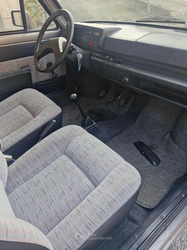 Usata Innocenti 500 31 CV (22 kW) 1989 Gray Utilitaria