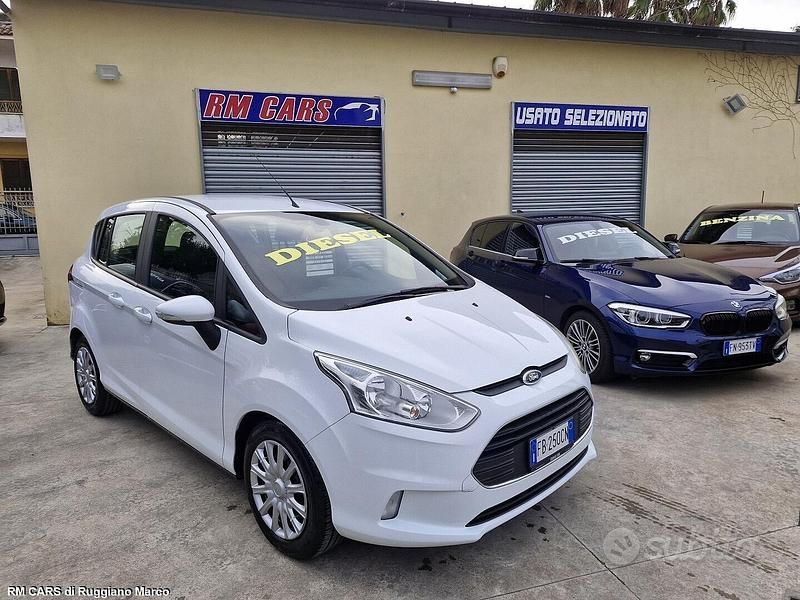 Usata Ford B-MAX Titanium 75 CV (55 kW) 2015 Bianco Monovolume