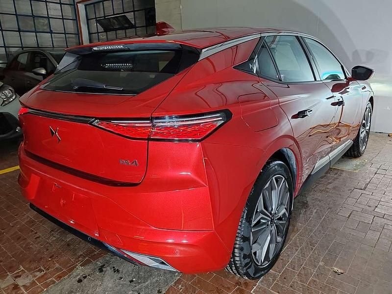 Gebraucht DS Automobiles DS4 Trocadero 131 PS (96 kW) 2023 Rot Limousine