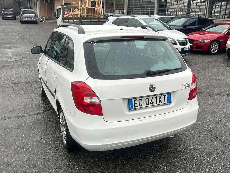 Usata Skoda Fabia Ambition 90 CV (66 kW) 2010 Bianco Station wagon