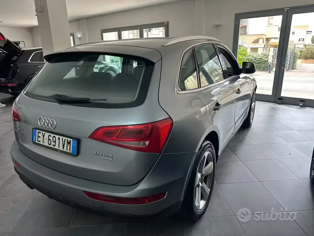 Usata Audi Q5 170 CV (125 kW) 2009 Grigio SUV