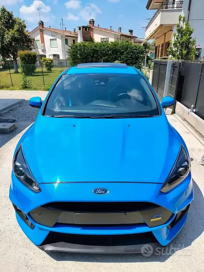 Usata Ford Focus RS 351 CV (258 kW) 2016 Blu/azzurro Berlina