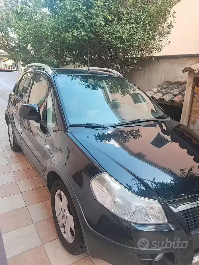 Occasion Fiat Sedici Dynamic 107 ch (78 kW) 2008 Noir SUV