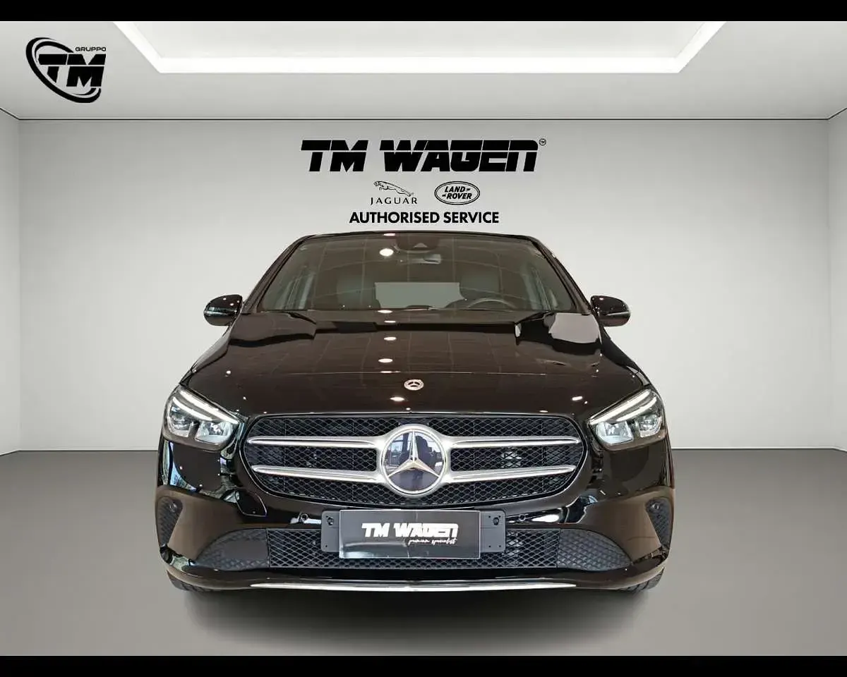 Usata Mercedes B160 Business 109 CV (80 kW) 2022 Nero Utilitaria