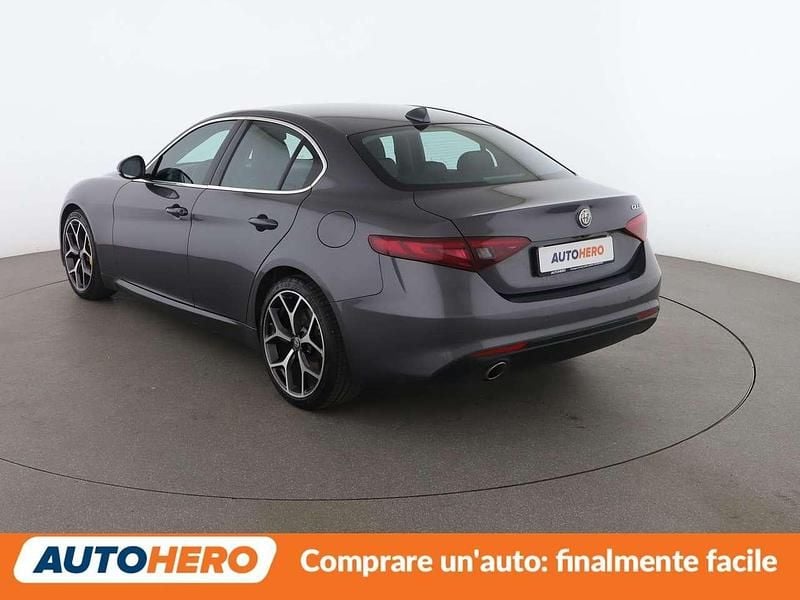 Usata Alfa Romeo Giulia Executive 160 CV (117 kW) 2020 Grigio Berlina