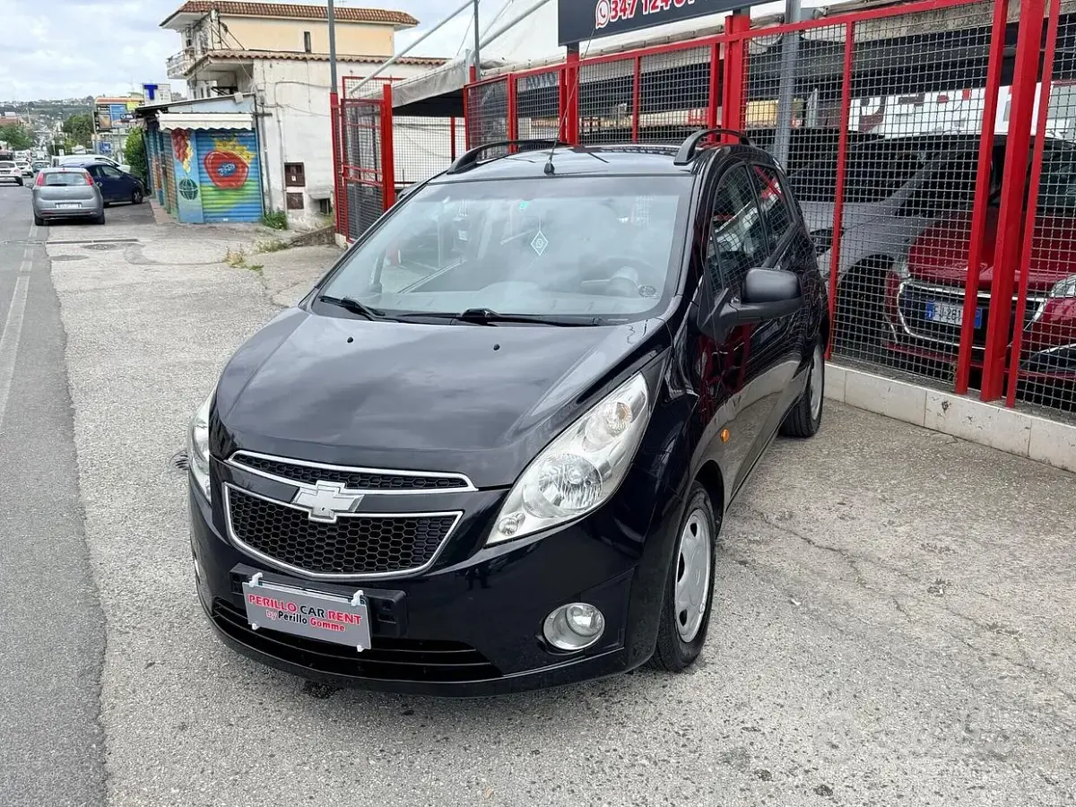 Usata Chevrolet Spark 68 CV (50 kW) 2010 Nero Utilitaria