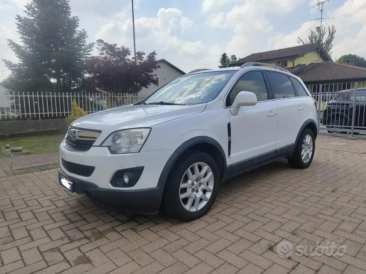 Usata Opel Antara 163 CV (119 kW) 2013 Bianco SUV