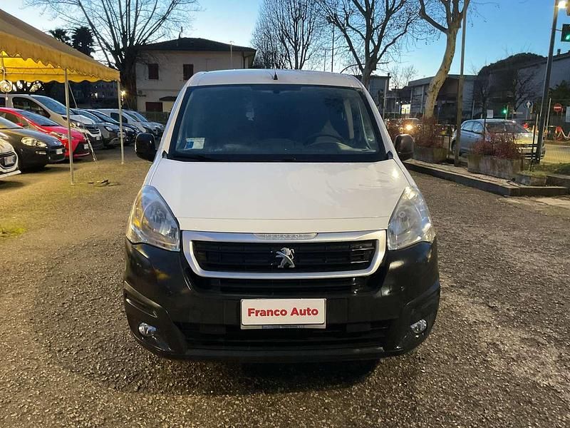 Usata Peugeot TePee Active 99 CV (72 kW) 2016 Other Furgone