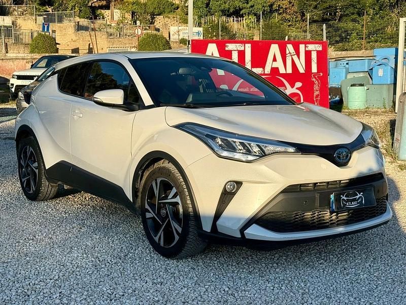 Bianco Usata 2022 Toyota C-HR Trend SUV | 19.500 € (Ottimo prezzo) - Immagine 1/4