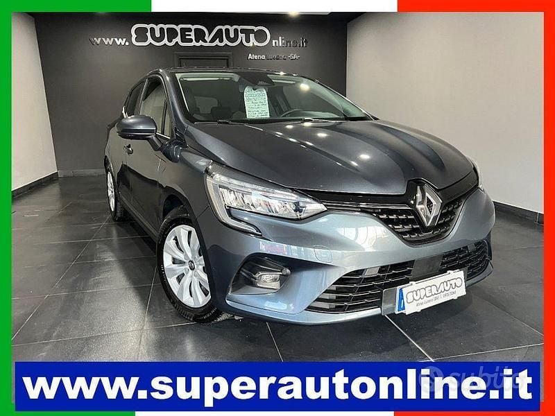 Grigio Usata 2021 Renault Clio V Intens Tre volumi | 11.900 € (Buon prezzo) - Immagine 1/4