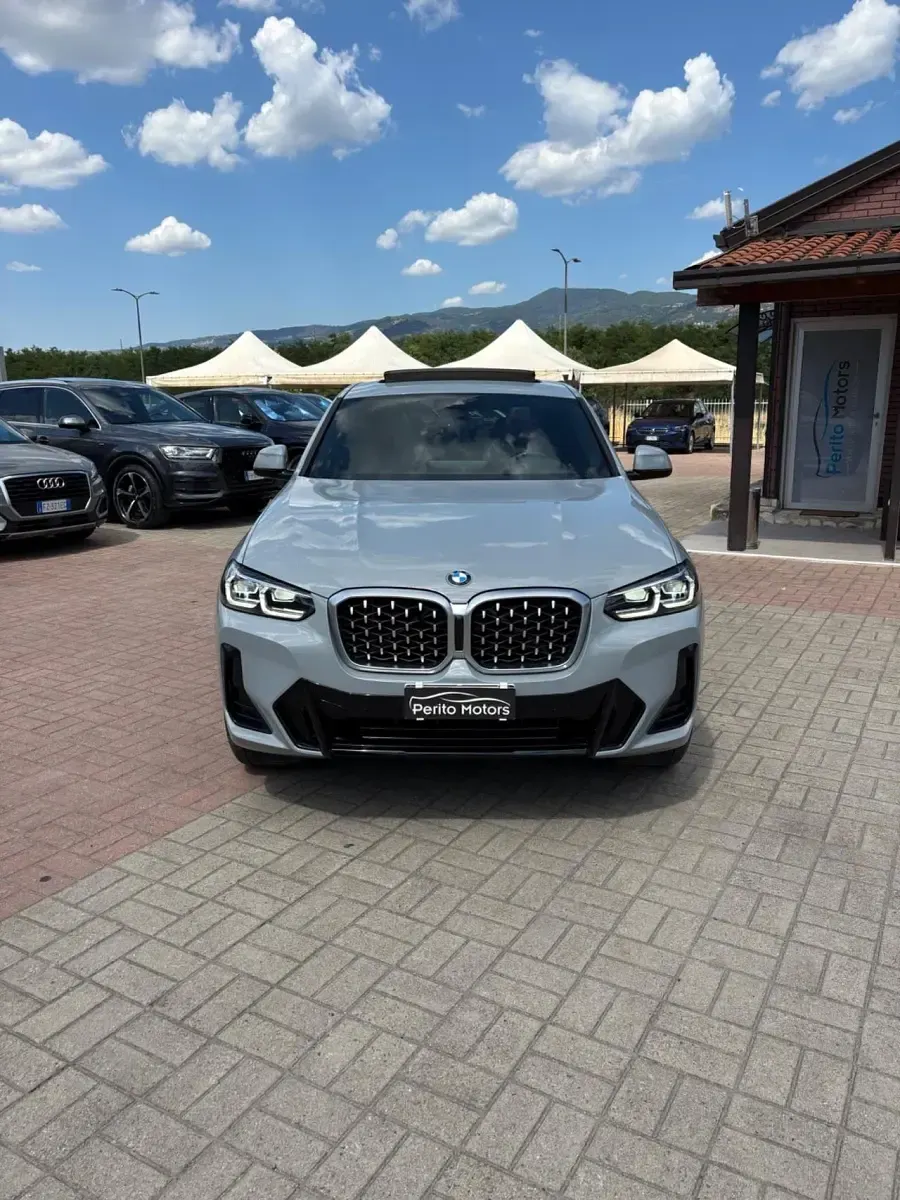 Usata BMW X4 M Sport 190 CV (139 kW) 2022 Grigio SUV
