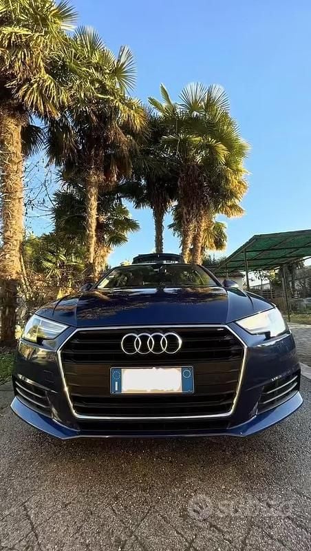 Usata Audi A4 150 CV (110 kW) 2018 Blu Station wagon