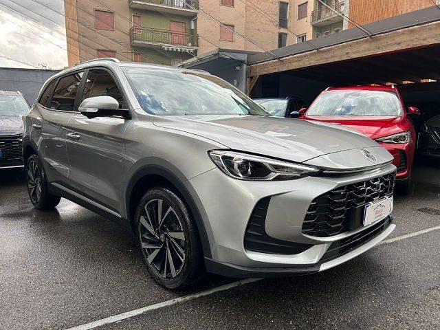 Nuova MG ZS Luxury 195 CV (143 kW) 2025 Argento(met.) Berlina