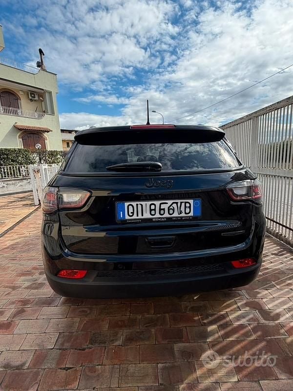 Usata Jeep Compass Night Eagle 131 CV (96 kW) 2022 Nero SUV