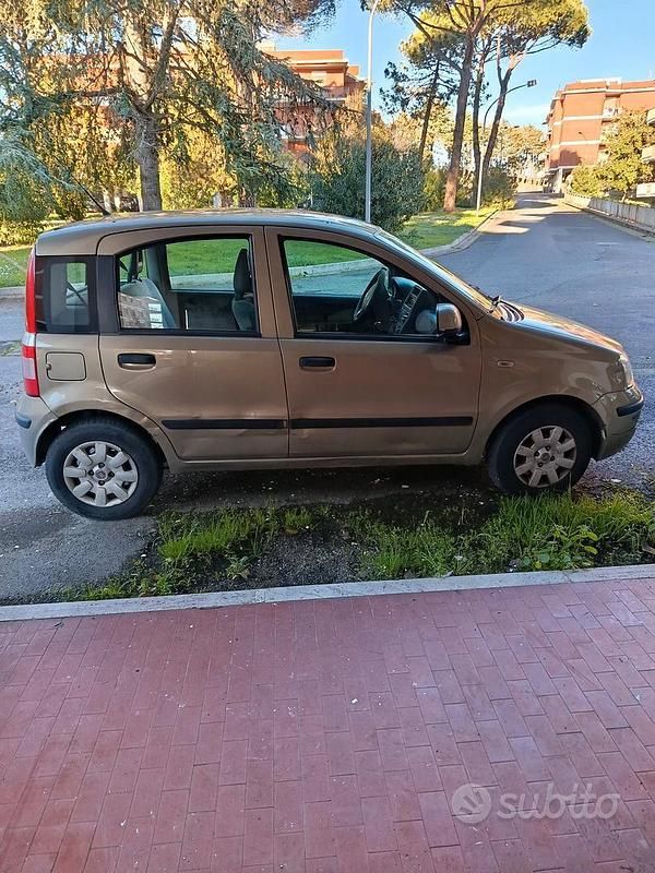 Usata Fiat Panda 75 CV (55 kW) 2010 Utilitaria