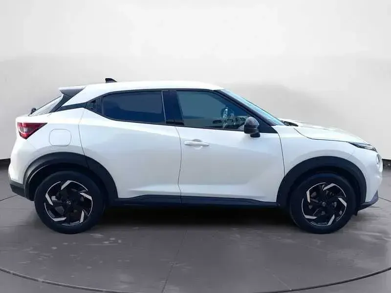 Usata Nissan Juke N-Connecta 114 CV (83 kW) 2024 Bianco SUV