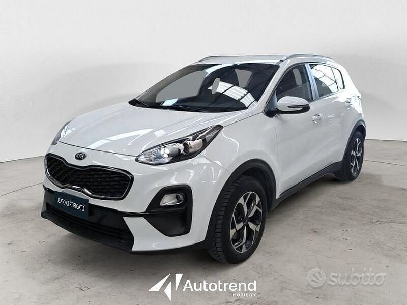 Bianco Usata 2021 Kia Sportage Urban SUV | 17.700 € (Buon prezzo) - Immagine 1/4