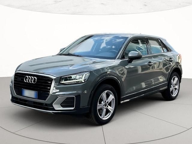 Usata Audi Q2 Admired 190 CV (139 kW) 2019 Grigio quantum SUV