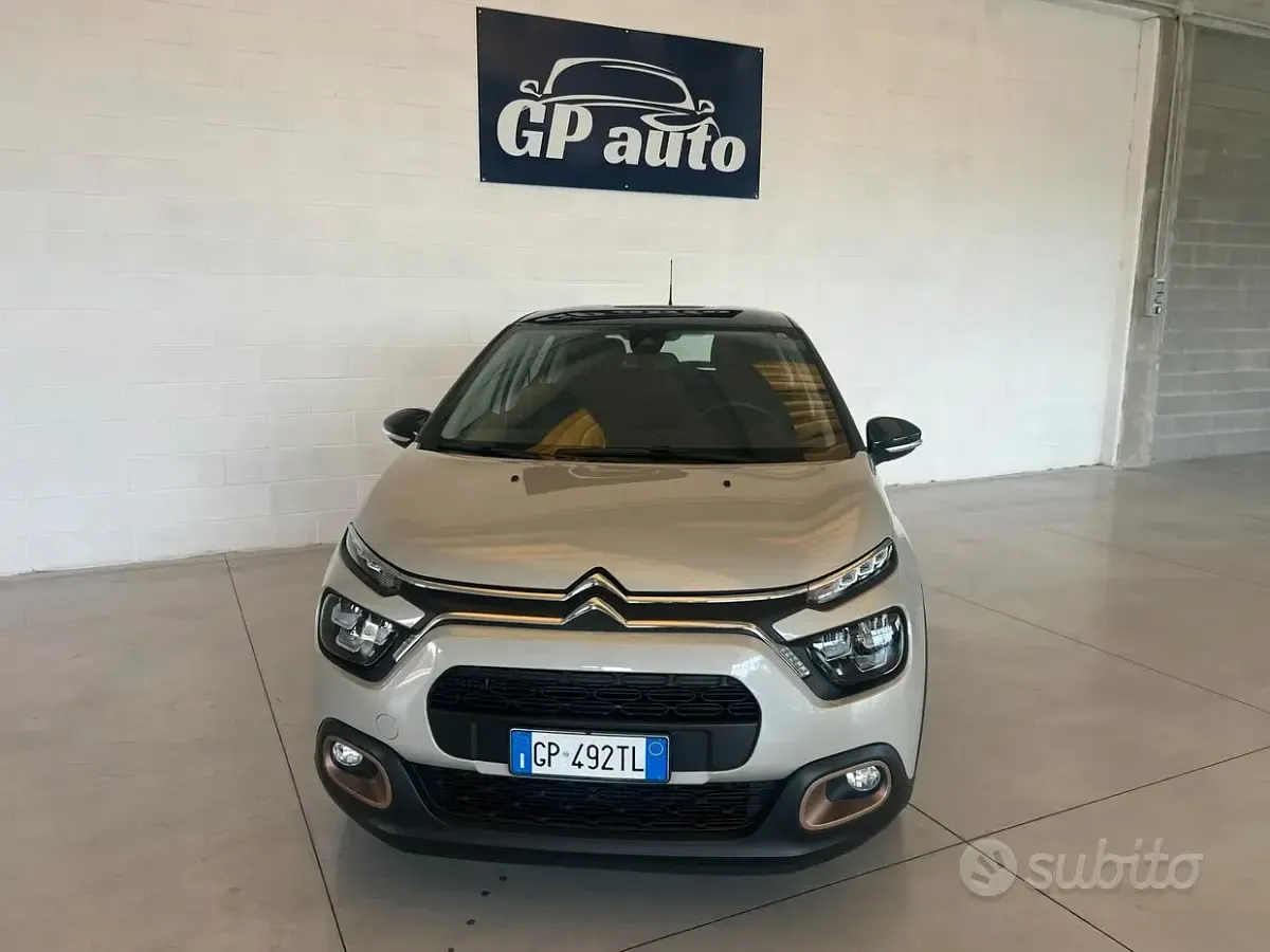 Usata Citroën C3 PureTech 110 CV (80 kW) 2023 Grigio Utilitaria