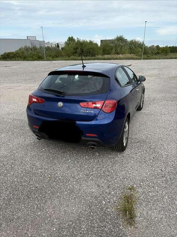 Usata Alfa Romeo Giulietta Business 150 CV (110 kW) 2017 Utilitaria