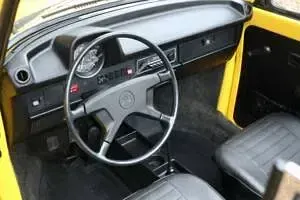 Usata VW Käfer 50 CV (36 kW) 1975 Giallo Cabrio