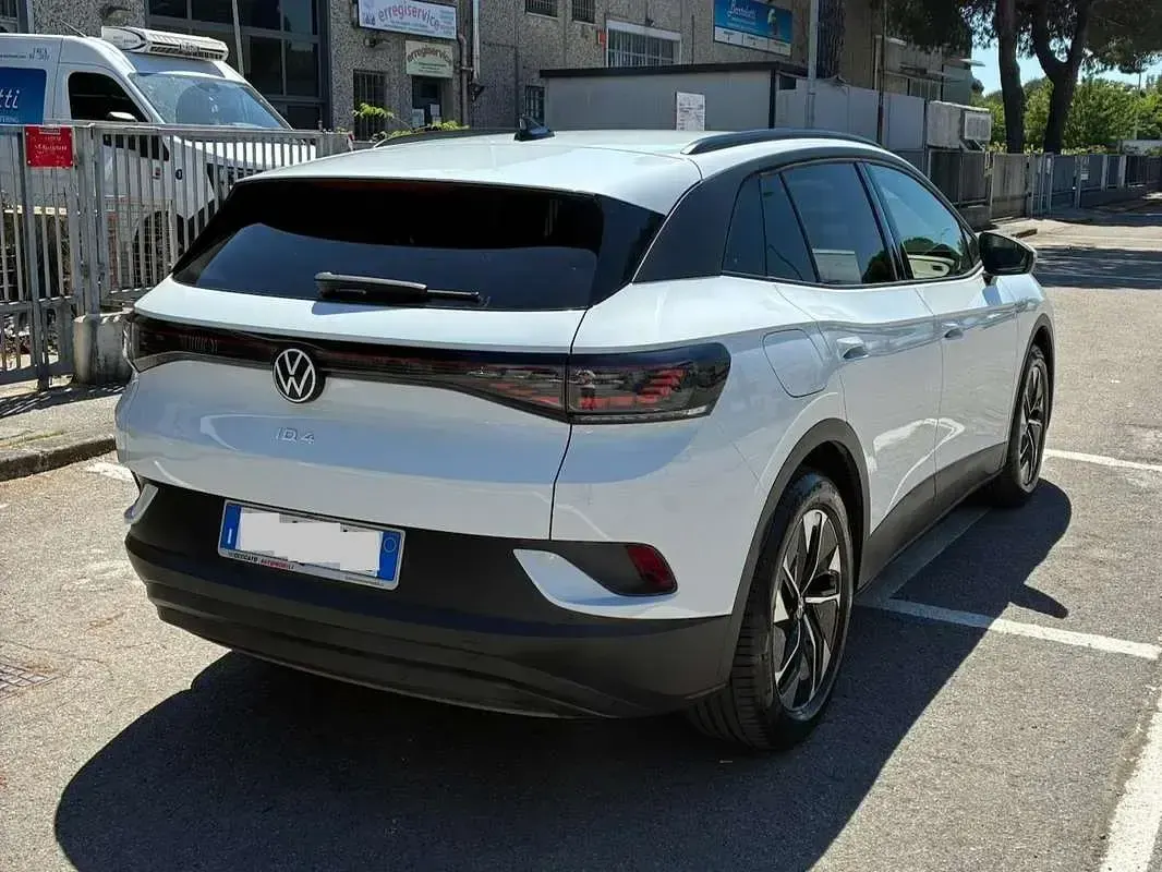 Usata VW ID.4 Pro Performance 150 kW (204 CV) 2022 Bianco SUV