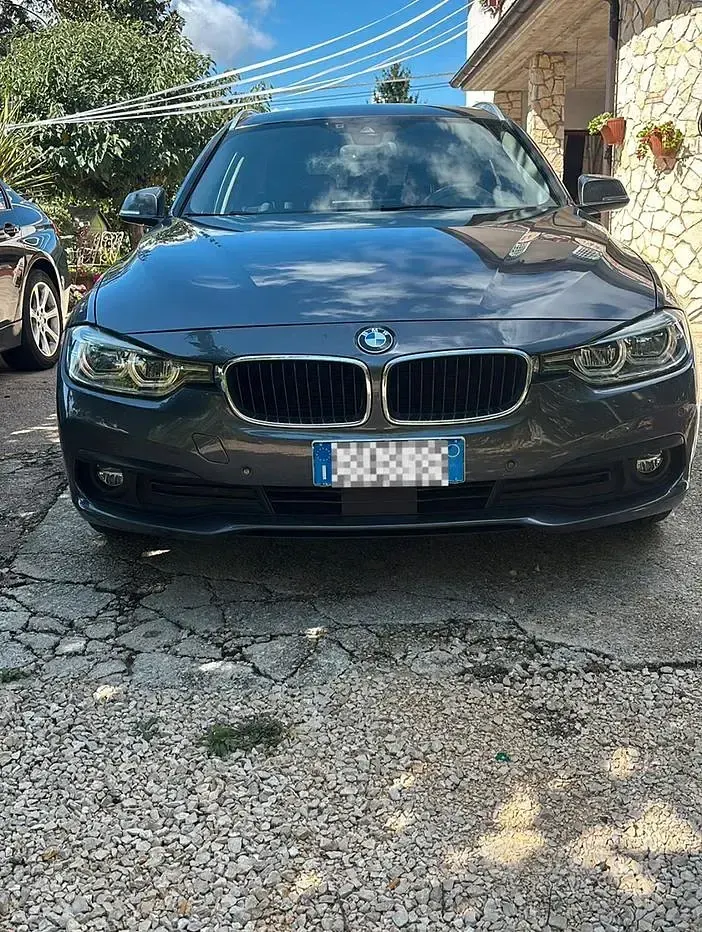 Usata BMW 320 190 CV (139 kW) 2018 Grigio Station wagon