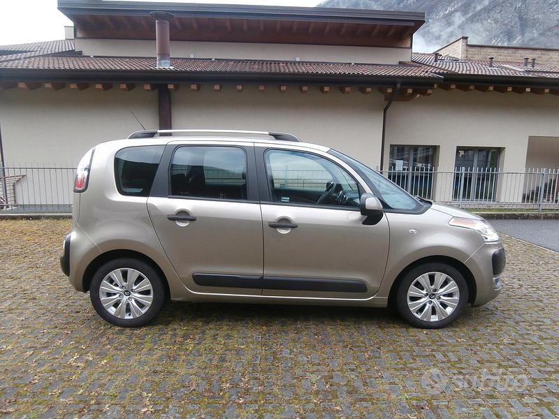 Usata Citroën C3 Picasso 95 CV (69 kW) 2010 Marrone Monovolume