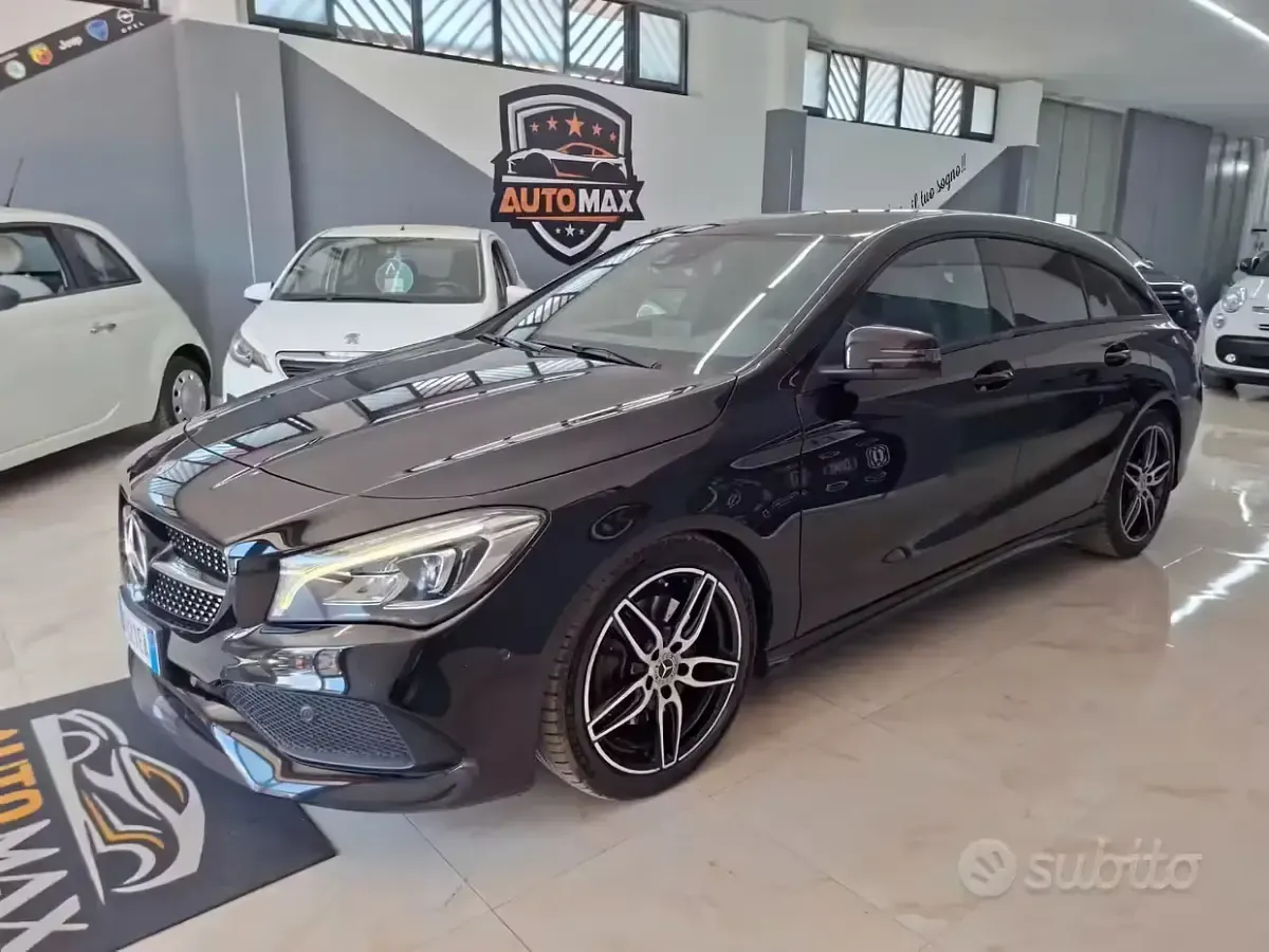 Usata Mercedes CLA200 Premium 177 CV (130 kW) 2017 Nero Station wagon