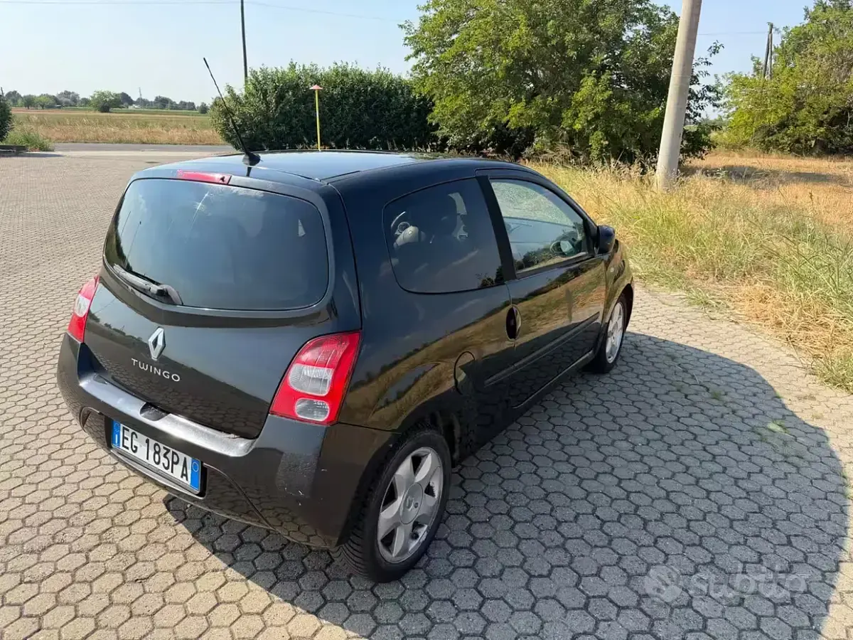 Usata Renault Twingo 75 CV (55 kW) 2011 Nero Utilitaria