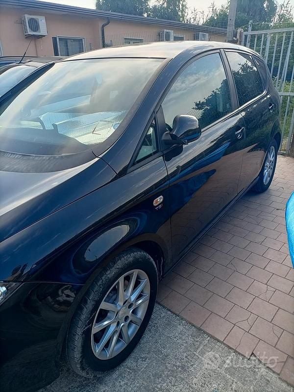 Usata Seat Altea 105 CV (77 kW) 2010 Nero Monovolume
