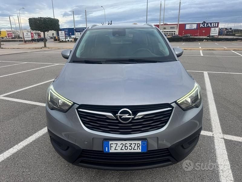 Usata Opel Crossland X Ultimate 102 CV (75 kW) 2019 Grigio SUV