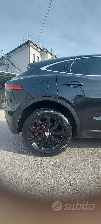 Usata Jaguar E-Pace 200 CV (147 kW) 2019 SUV
