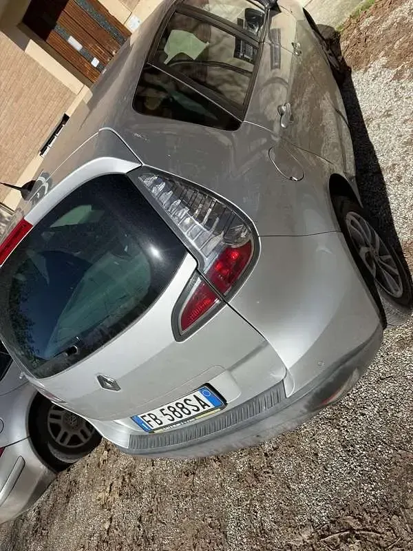 Usata Renault Scenic E-Tech LIMITED 110 CV (80 kW) 2015 Station wagon