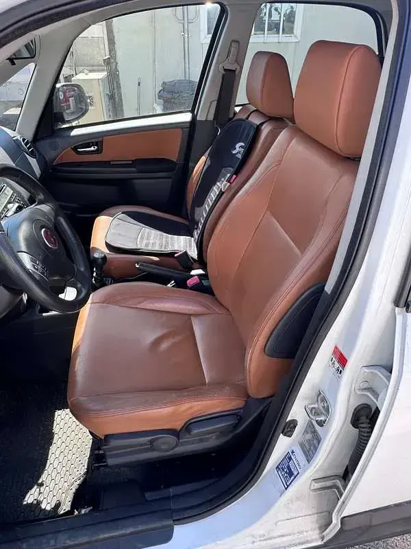 Usata Fiat Sedici 135 CV (99 kW) 2010 Bianco SUV