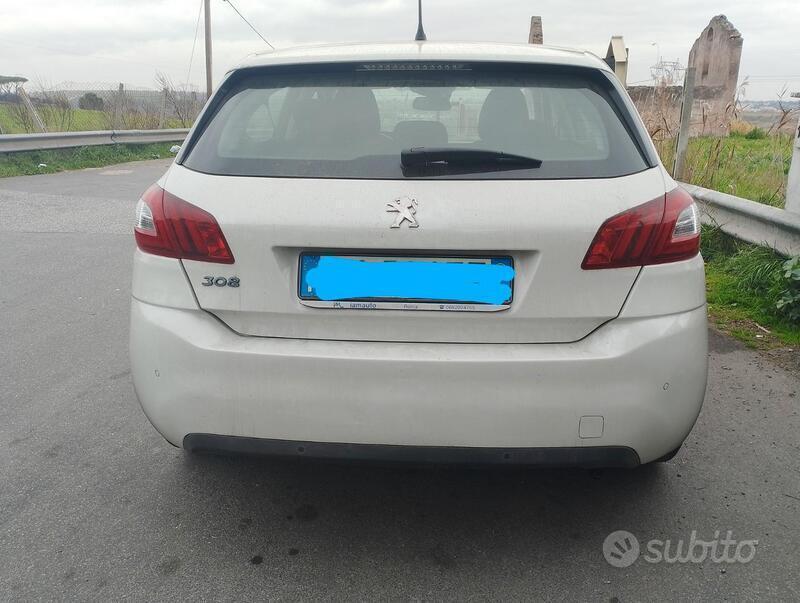 Usato 2014 Peugeot 308 1.6 Diesel 92 CV (6.000 €)