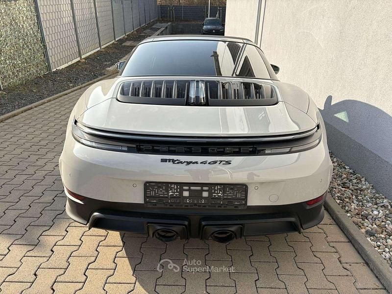Usata Porsche 911 541 CV (397 kW) 2025 Gesso Cabrio